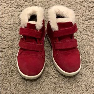 Uggs sneakers